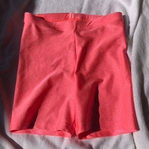 Peach biker shorts